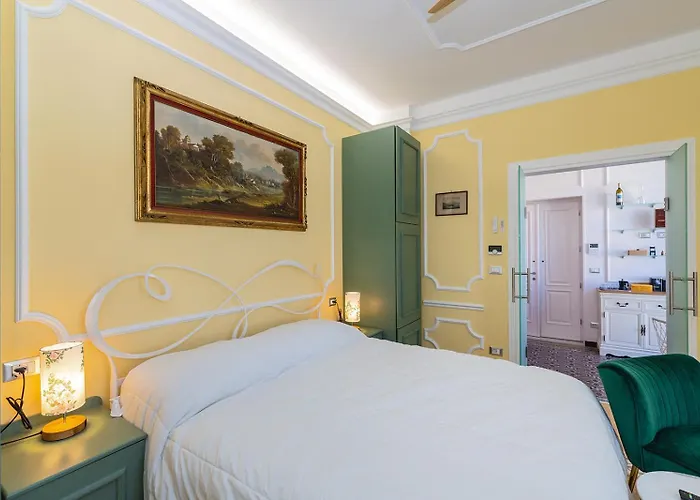 Laura Appartement Finale Ligure